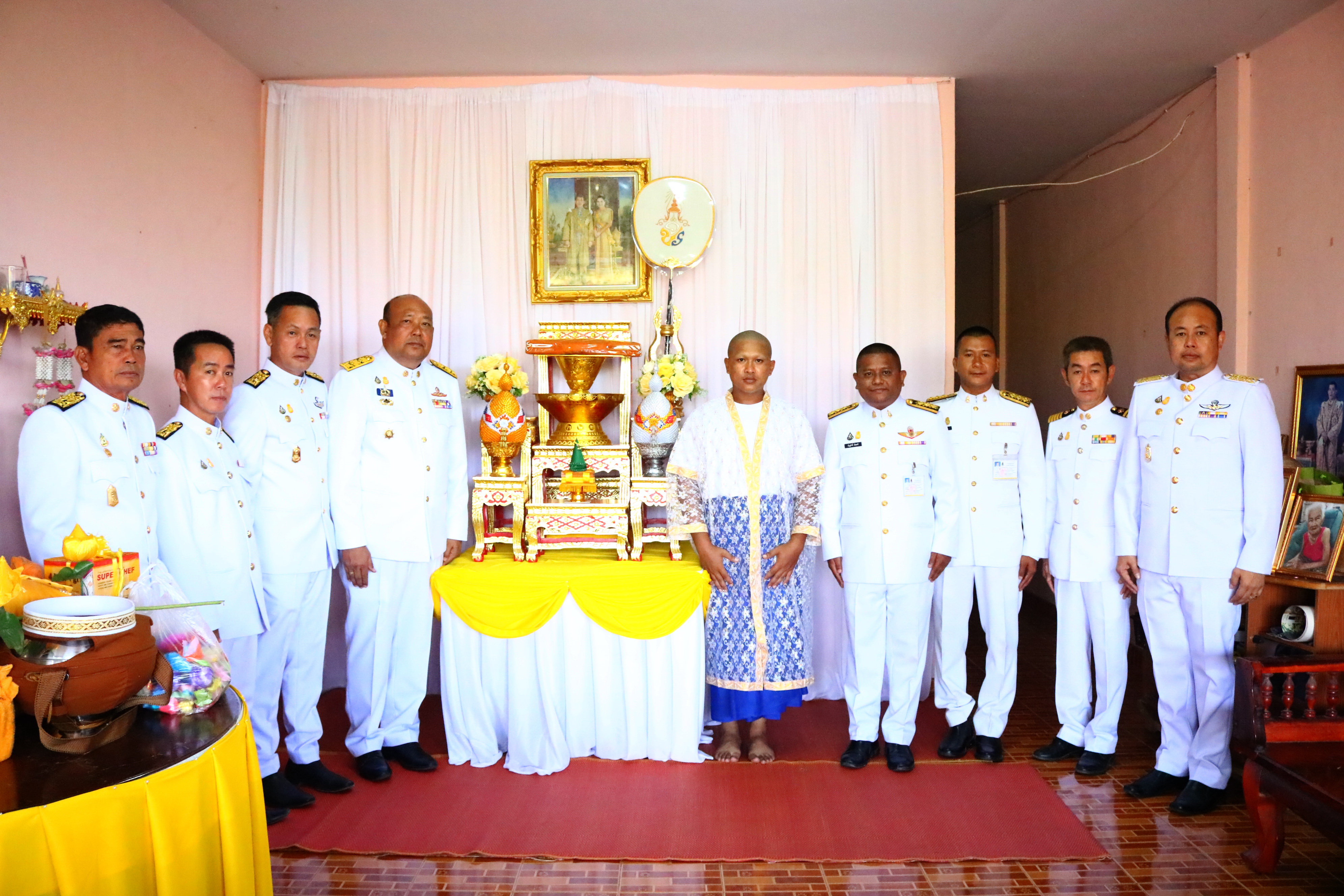 ร่วมพิธีฯ เนื่องด้วยพระบาทสมเด็จพระปรเมนทรรามาธิดีศรีสินทรมหาวชิราลงกรณ พระวชิรเกล้าเจ้าอยู่หัว และ สมเด็จพระนางเจ้าสุทิดา พัชรสุธาพิมลลักษณ พระบรมราชินี ทรงพระกรุณาโปรดเกล้าโปรดกระหม่อมให้ สิบตรี สงคราม ใจตรง เป็นนาคในพระบรมราชานุเคราะห์ อุปสมบทในบวรพุทธศาสนา (วันที่ 3 เมษายน 2567 )