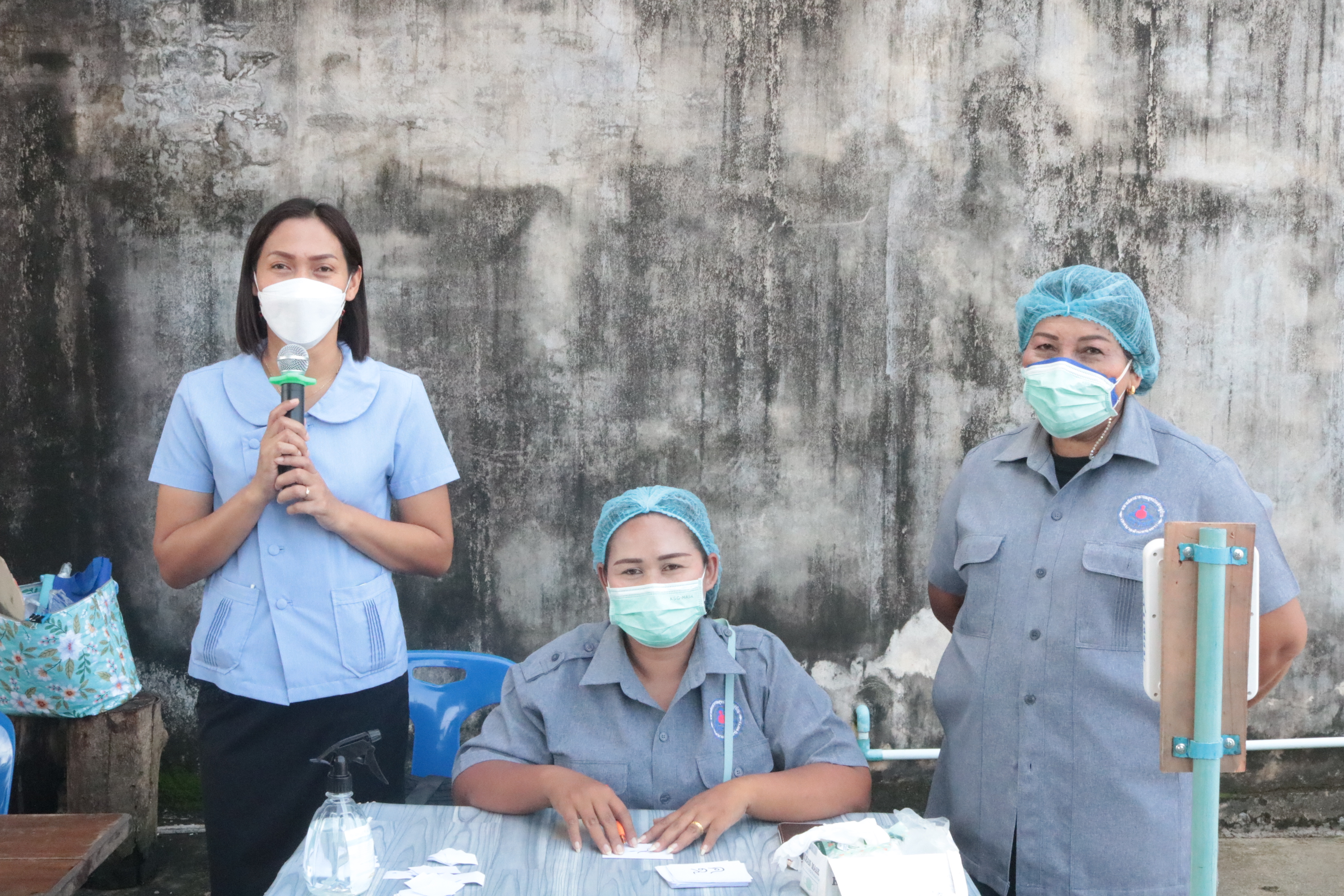 ตรวจโควิทให้ประชาชนในเขตเทศบาลตำบลทุ่งยาว 5พ.ย.64